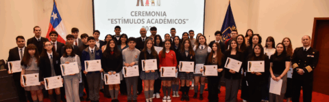 Ceremonia de Estímulos Académicos del Bienestar Social Ira Zona Naval